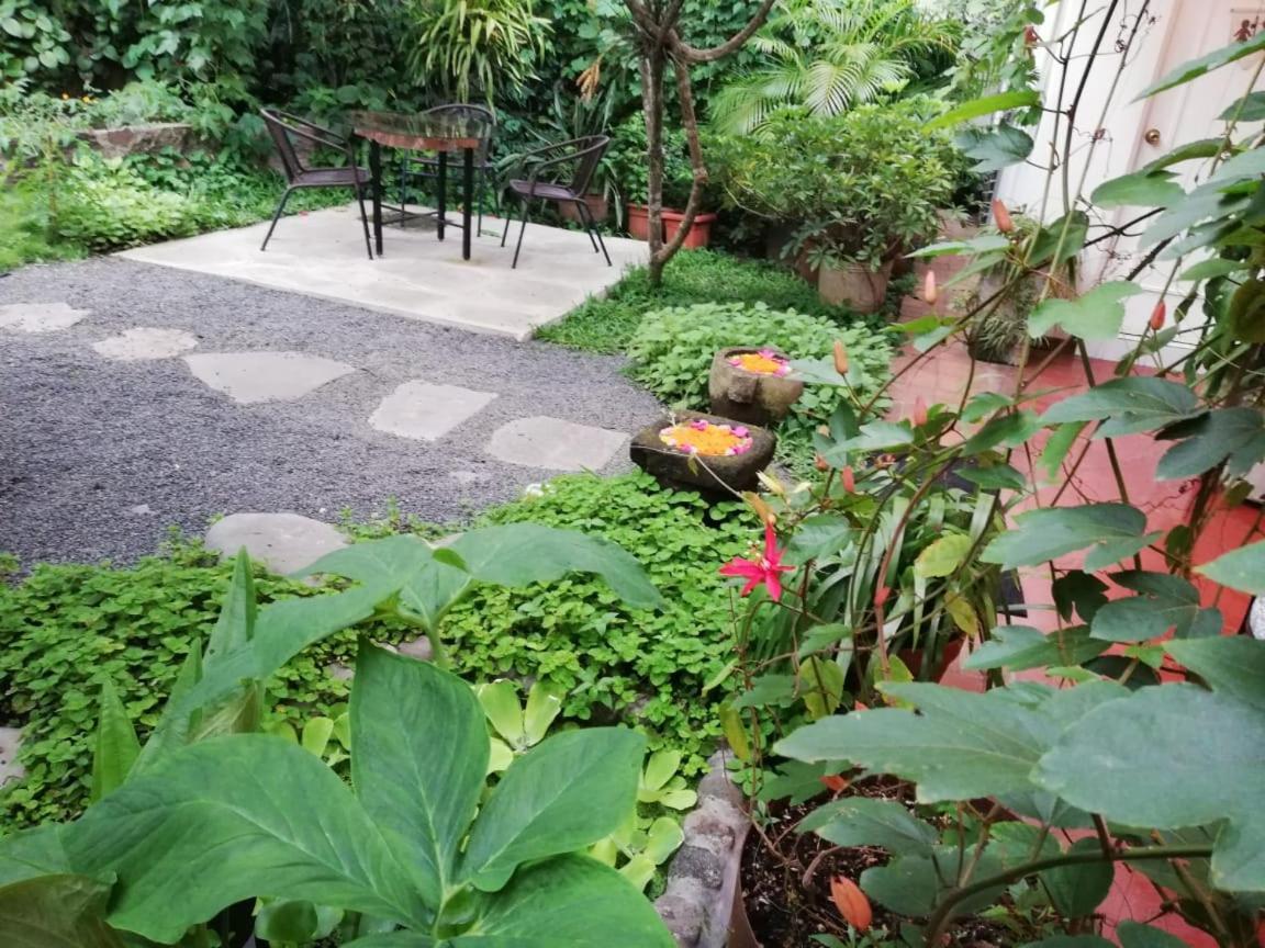 Cinco Hotel B&B Σαν Σαλβαντόρ Εξωτερικό φωτογραφία
