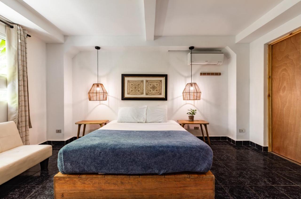Cinco Hotel B&B Σαν Σαλβαντόρ Εξωτερικό φωτογραφία