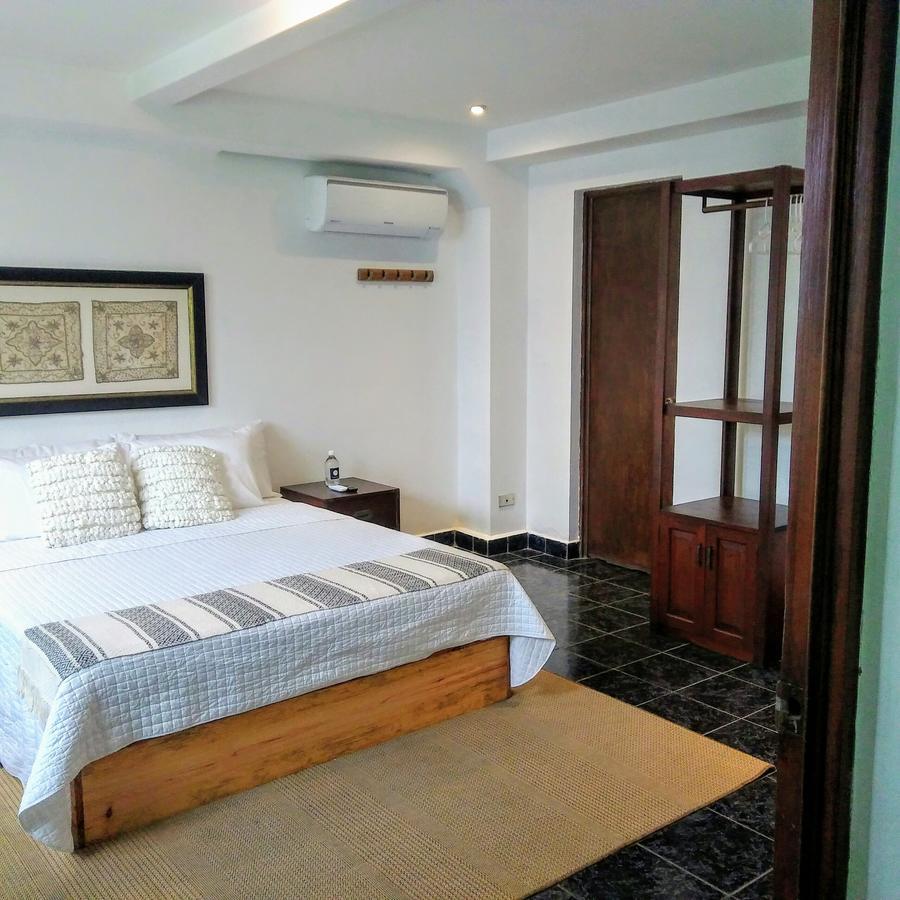 Cinco Hotel B&B Σαν Σαλβαντόρ Εξωτερικό φωτογραφία