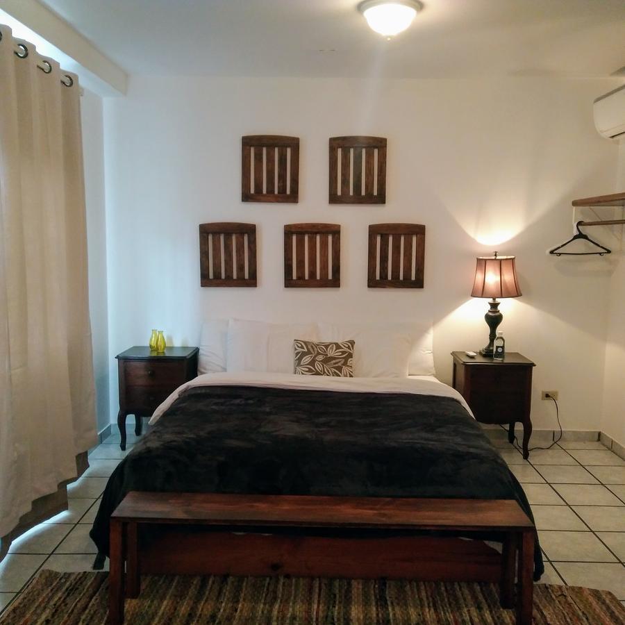 Cinco Hotel B&B Σαν Σαλβαντόρ Εξωτερικό φωτογραφία
