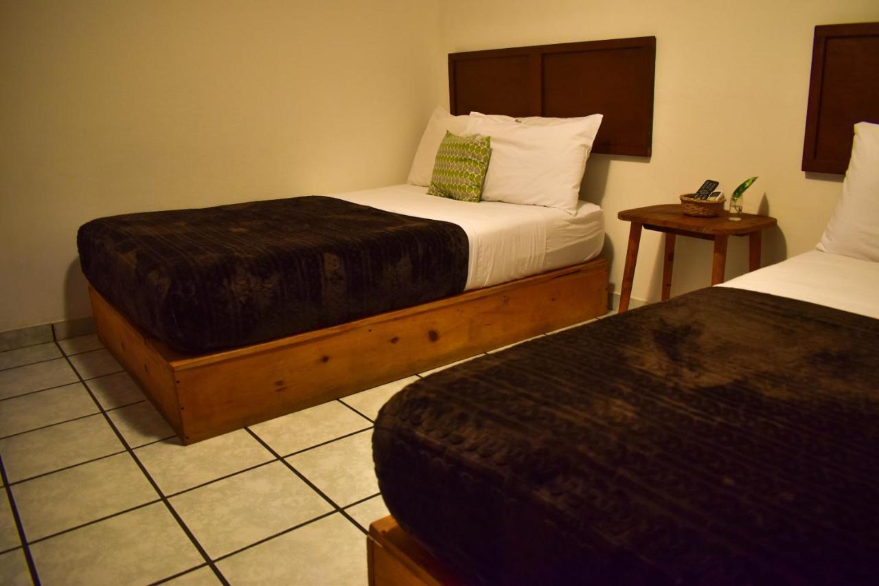 Cinco Hotel B&B Σαν Σαλβαντόρ Εξωτερικό φωτογραφία