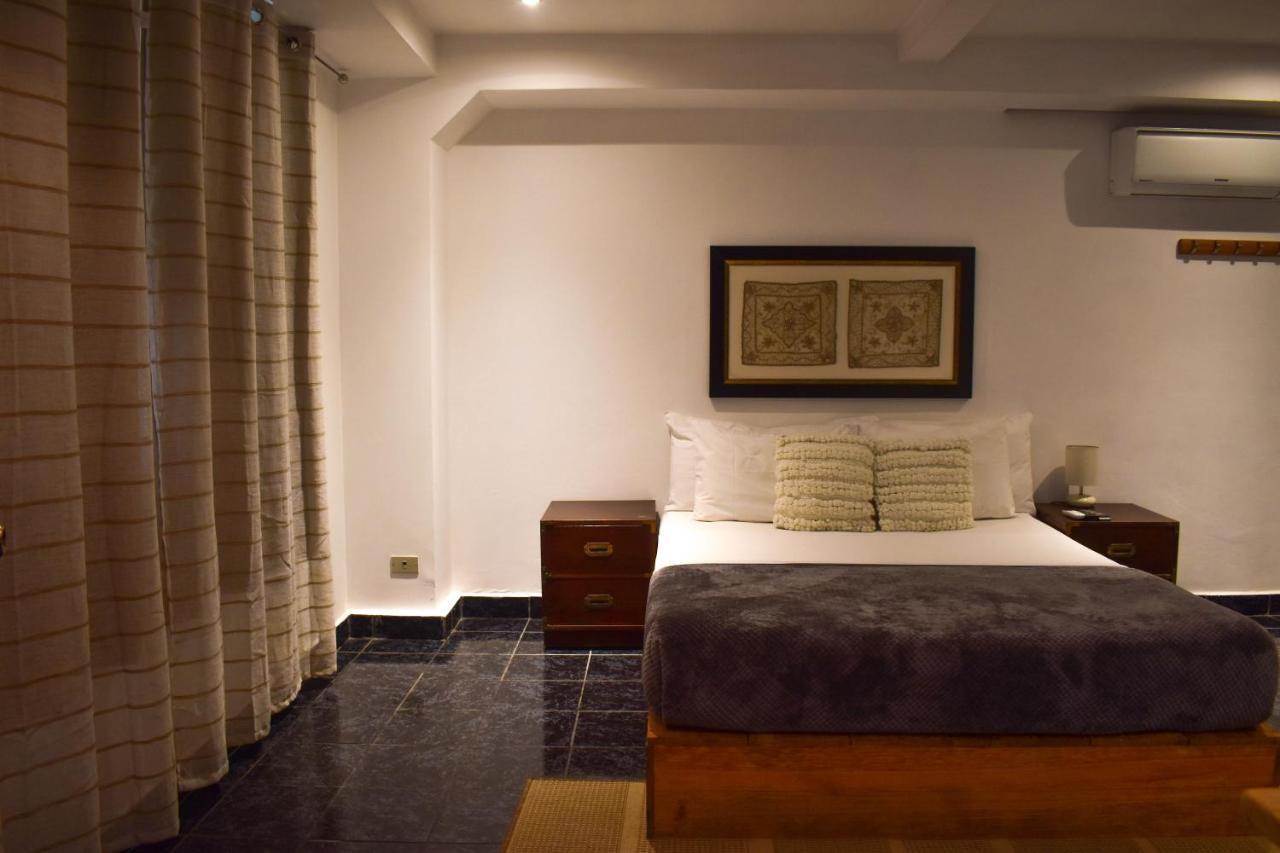 Cinco Hotel B&B Σαν Σαλβαντόρ Εξωτερικό φωτογραφία
