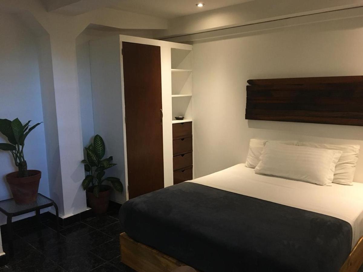 Cinco Hotel B&B Σαν Σαλβαντόρ Εξωτερικό φωτογραφία